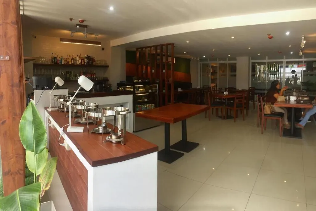 Hotel Fleur De Liz Panglao 2*,